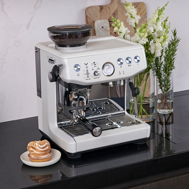 Troisième image du produit Sage Appliances Sage Barista Express Impress Blanc Sel de Mer - Garantie 2 Ans by Sage Appliances