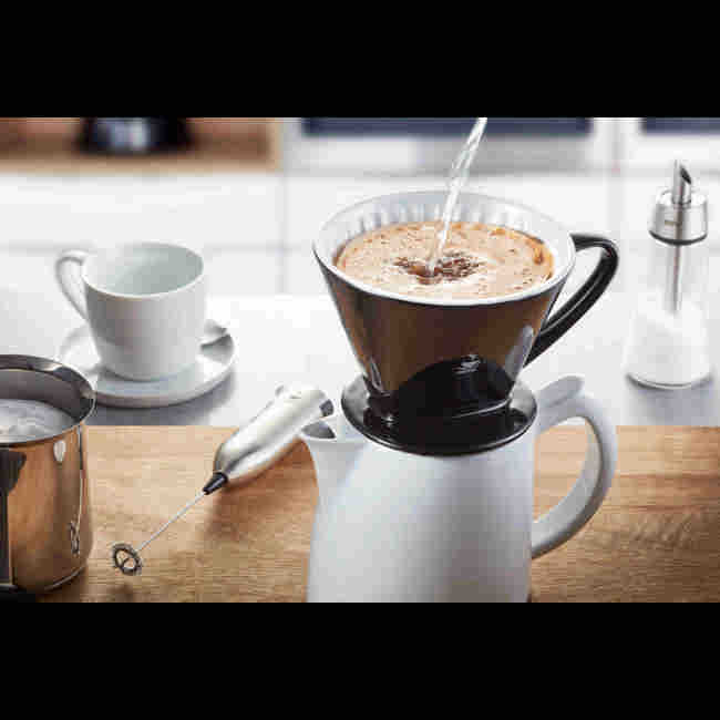 Secondo immagine del prodotto SANDRO portafiltro caffè - porcellana (misura 4) by GEFU